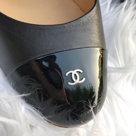CHANEL PUMPS💕💕💕💕 - Picture 3 of 8